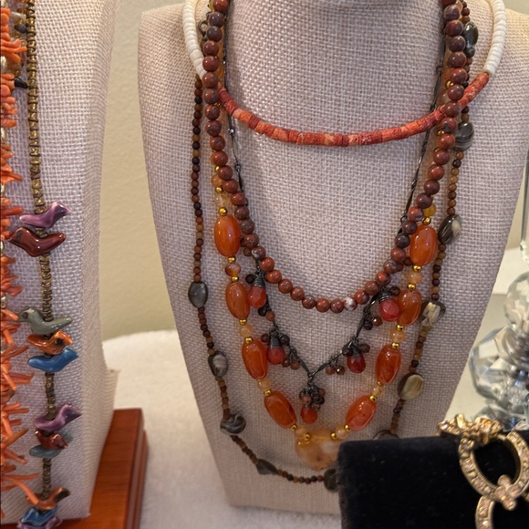 Come dig with me. Unlisted gorgeousness in every price range. - Picture 8 of 17